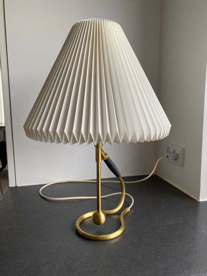 Le Klint 306 bordlampe