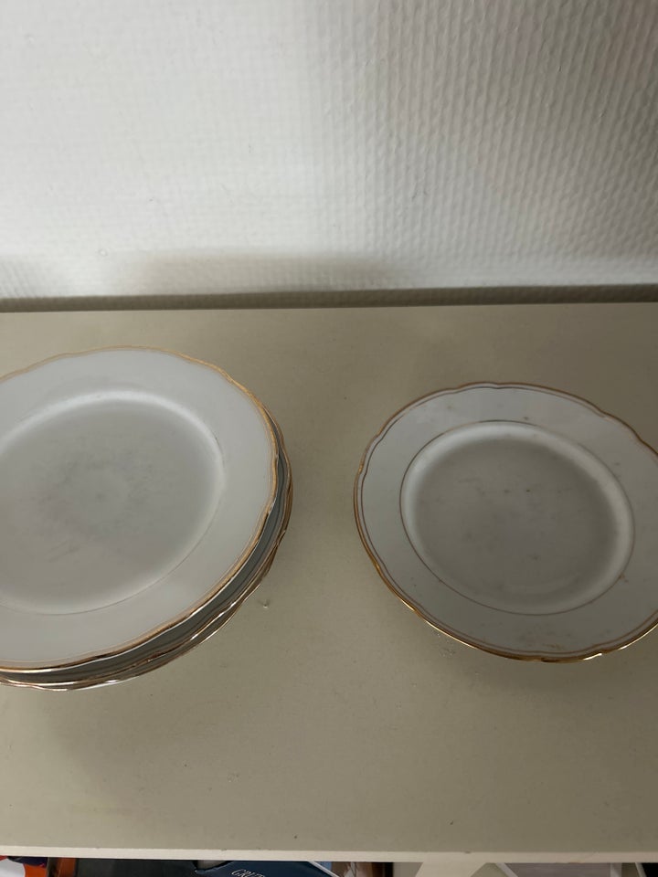 Porcelæn, 6 tallerkner, 6