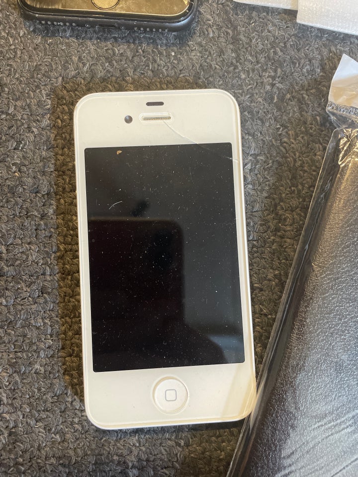 iPhone 8 64 GB sort