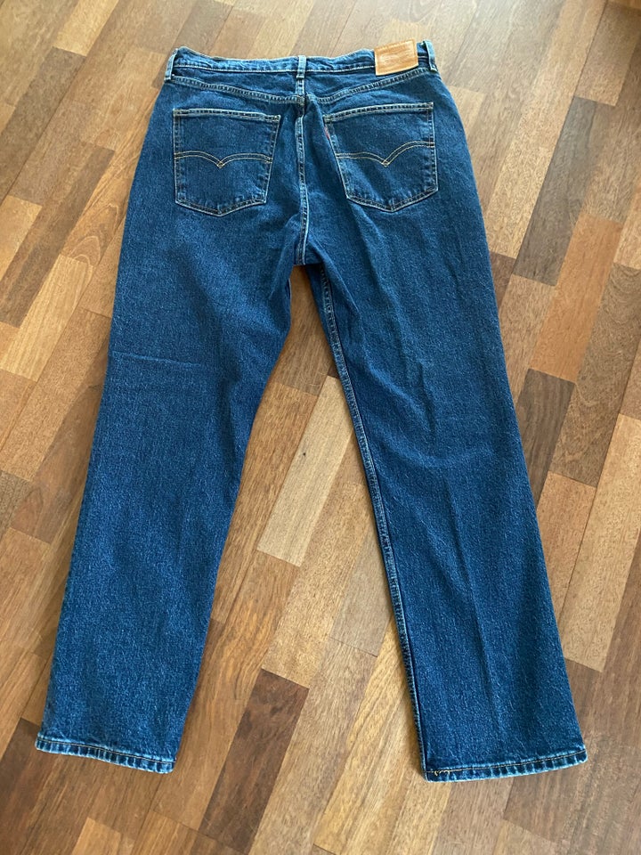 Jeans, Levis, str. 33