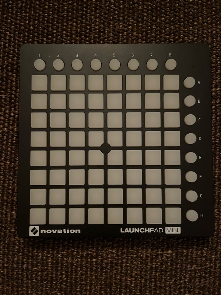 Sampler, Novation Launchpad