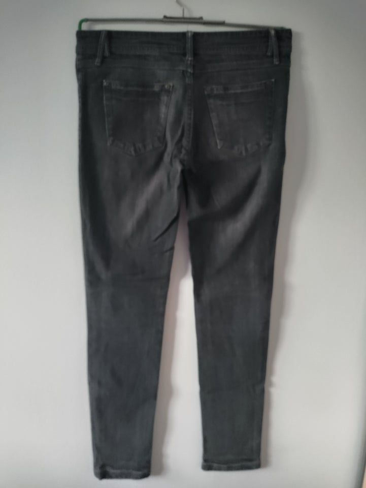 Jeans, Spot, str. 38