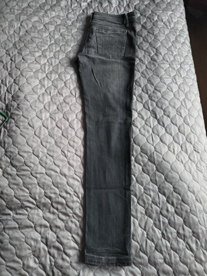 Jeans, Spot, str. 38