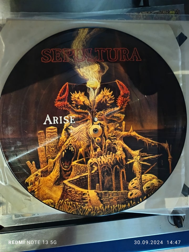 LP, Sepultura, Arise