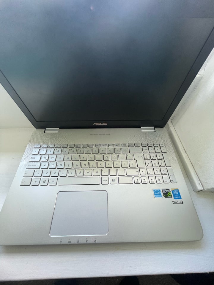 Asus N551j, I7. 4720HQ(2,6-3,6)