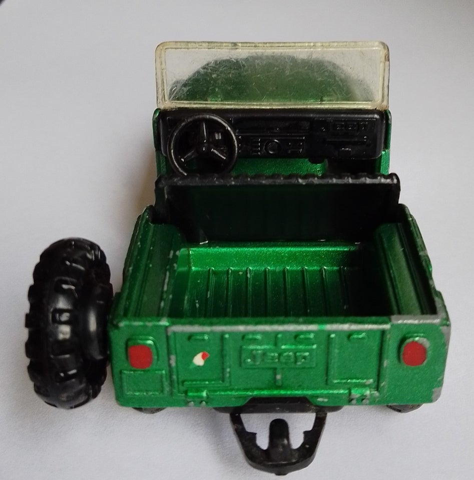 Modelbil, CORGI JEEP CJ-5, skala