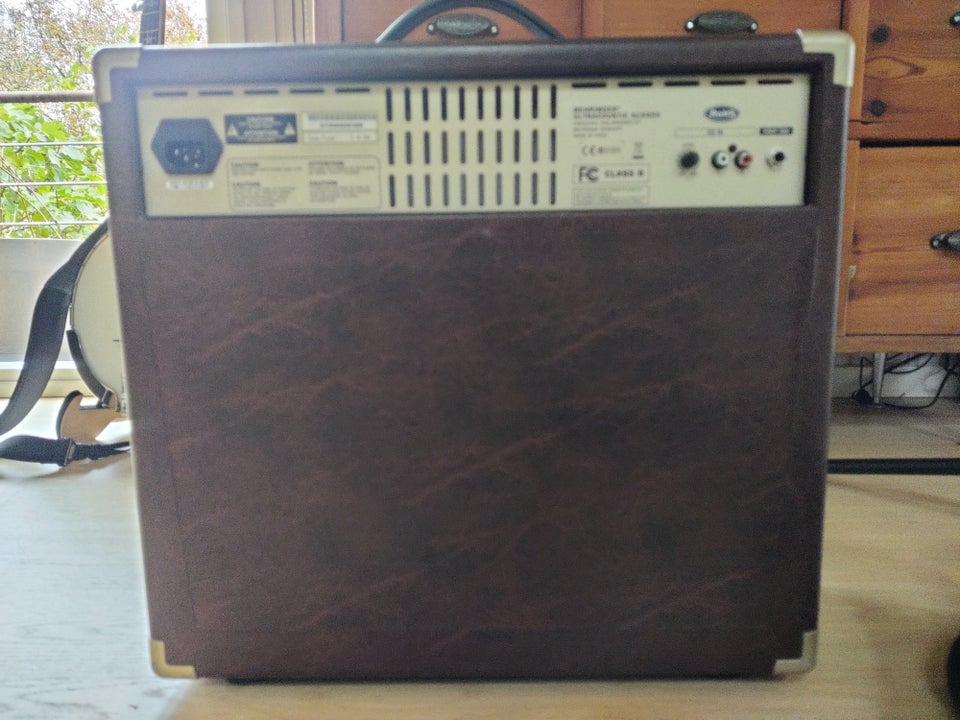 Guitarcombo, Behringer