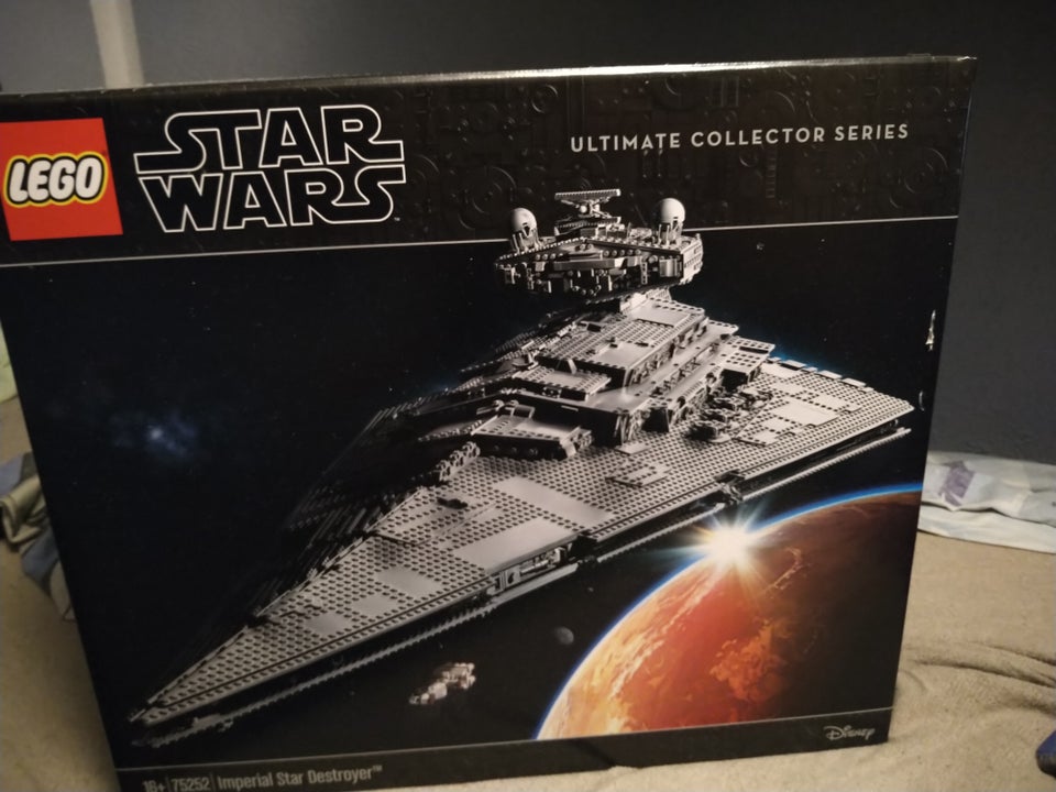 Lego Star Wars, Lego 75252