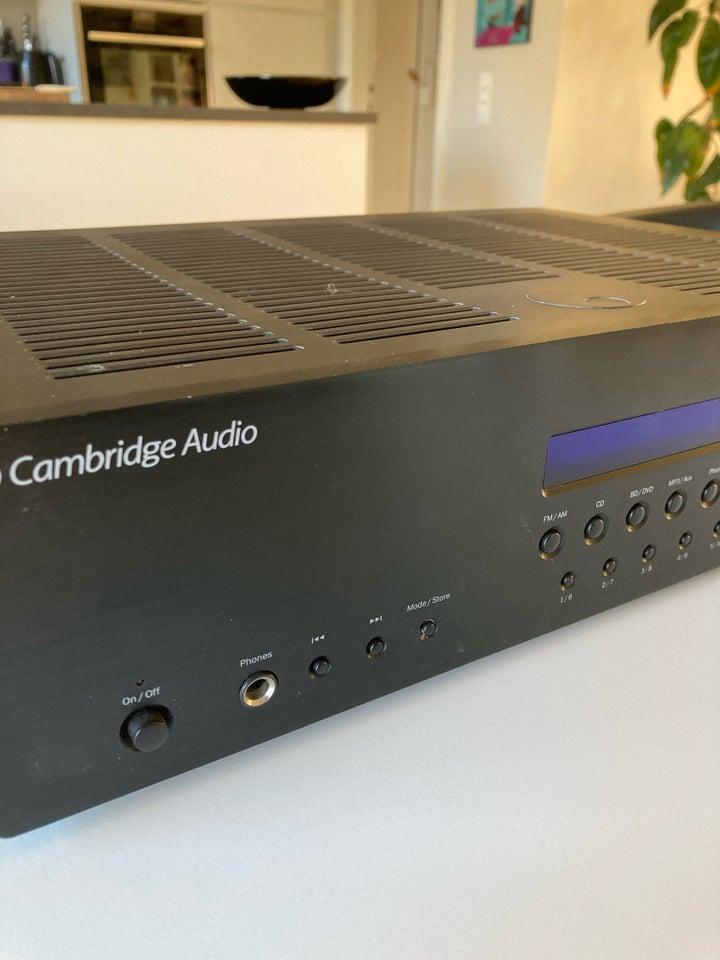 Receiver, Cambridge, Topaz SR10