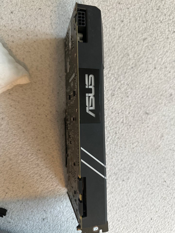 GTX 1070 ti Asus 8 GB RAM Perfekt