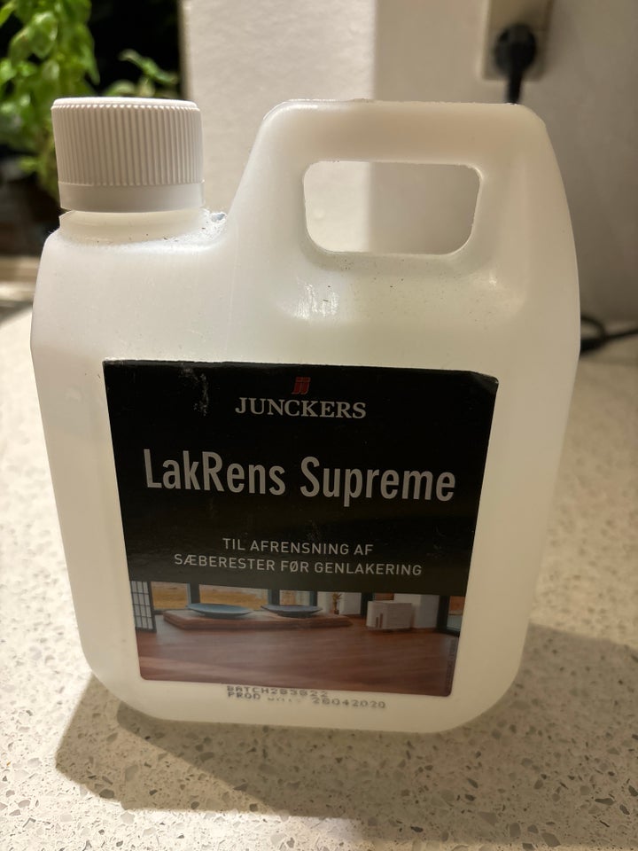 Lakkens, Junckers, 3/4 Liter liter