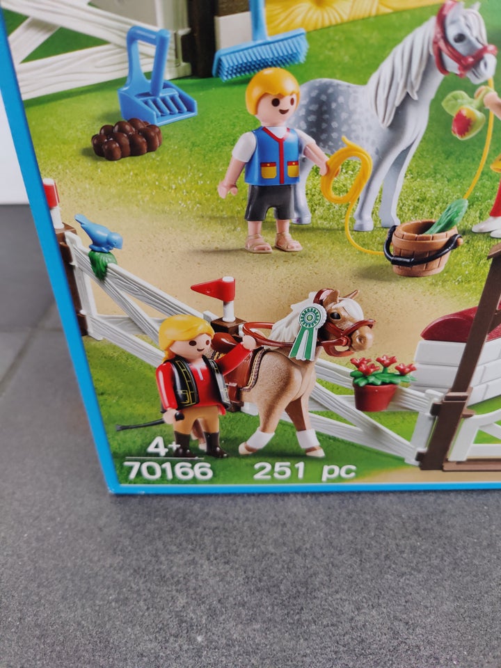 Playmobil