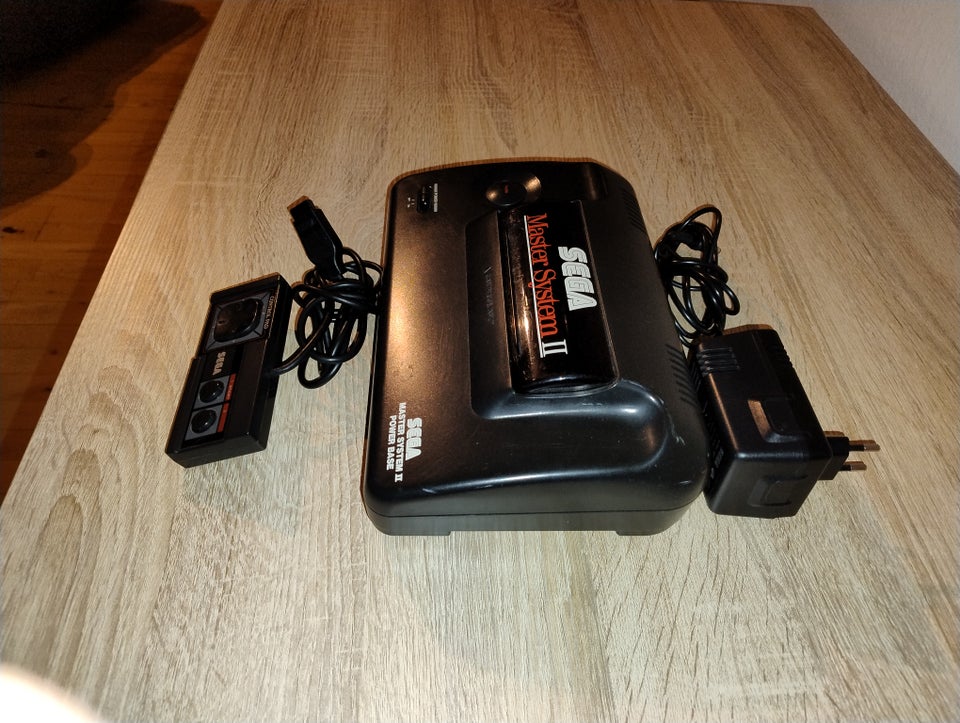 Sega Master System 2 / Power Base,