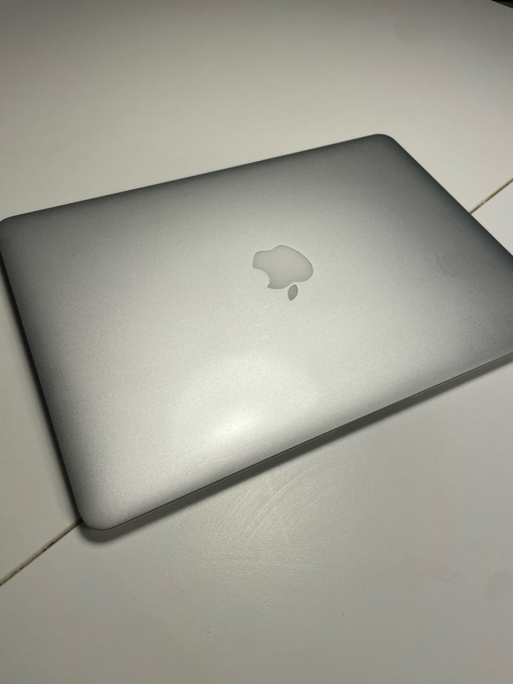 MacBook Air, 2017. 13”, 1,8 GHz