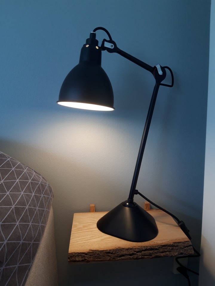 Anden arkitekt N205 bordlampe