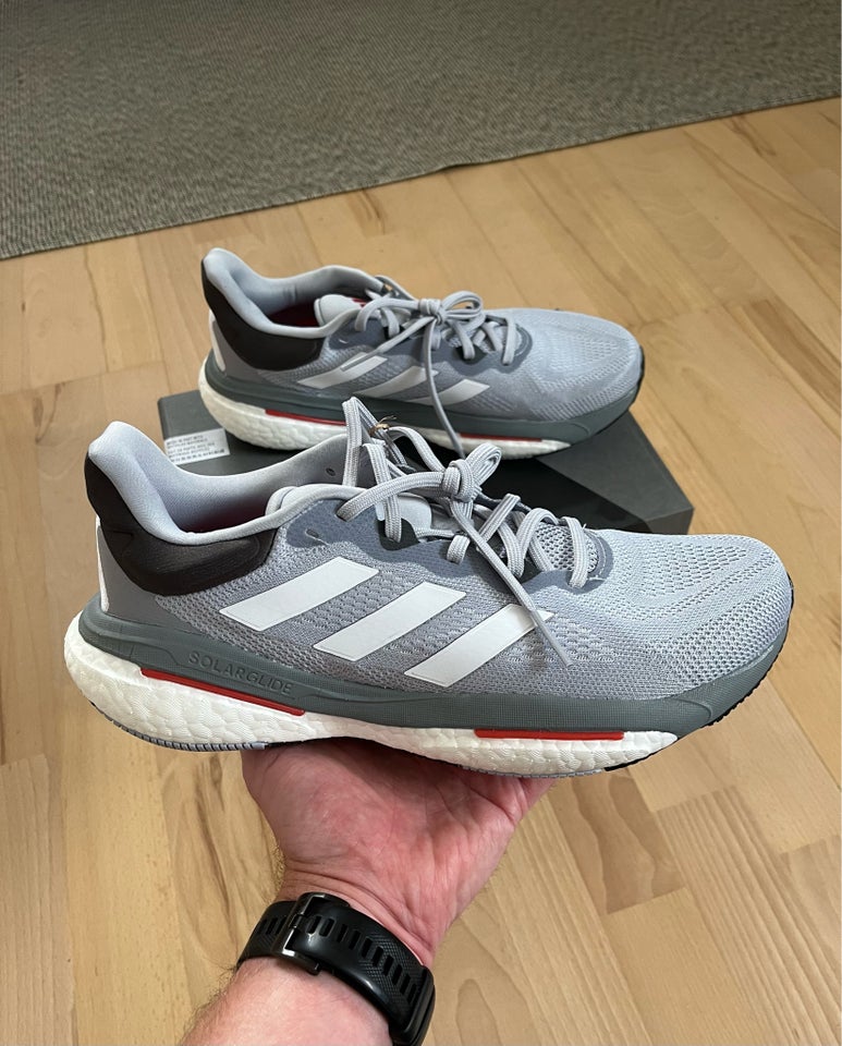 Løbesko Adidas Solar Glide Boost