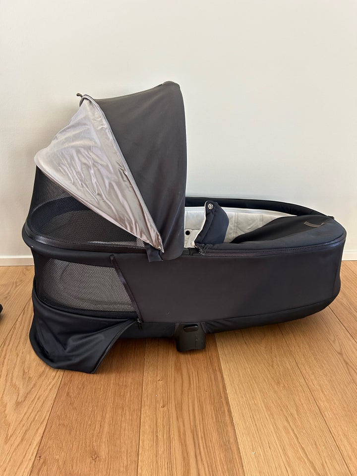 Kombivogn, Cybex Priam carry cot