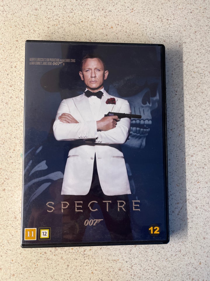 Spektre 007, DVD, action