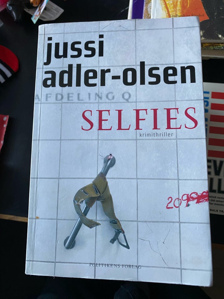 Afdeling Q Selfies, Jussi