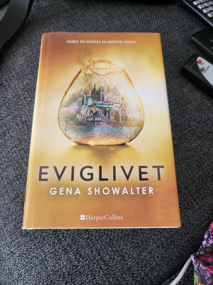 Eviglivet, Gena showlter, genre: