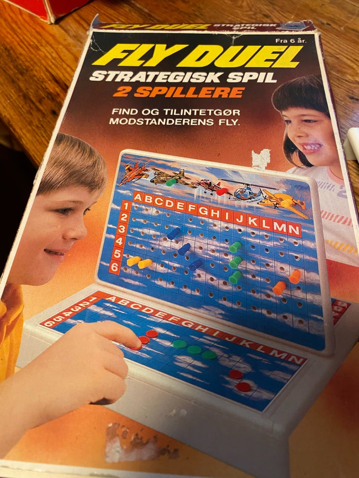 Fly- duel, Strategi spil, andet