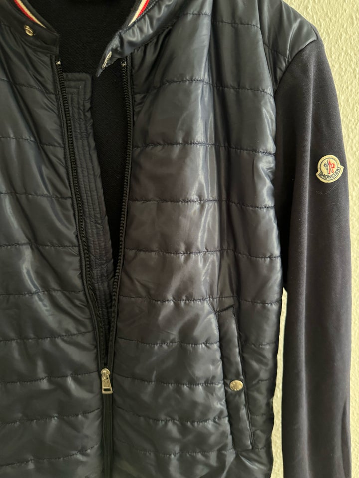 Jakke, Jakke , Moncler