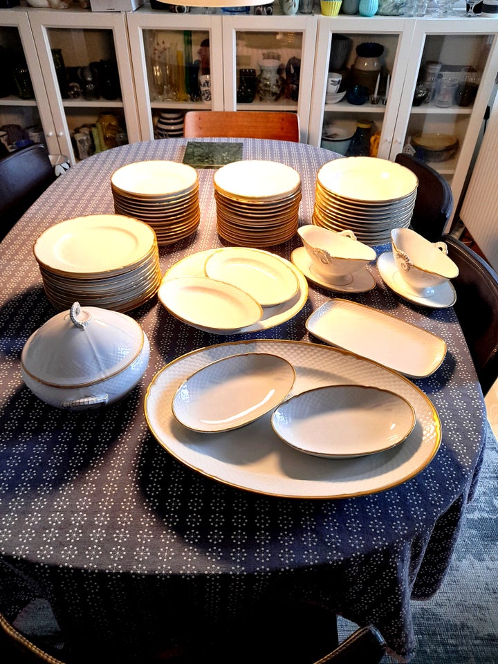 Porcelæn Spisestel BG Hartmann