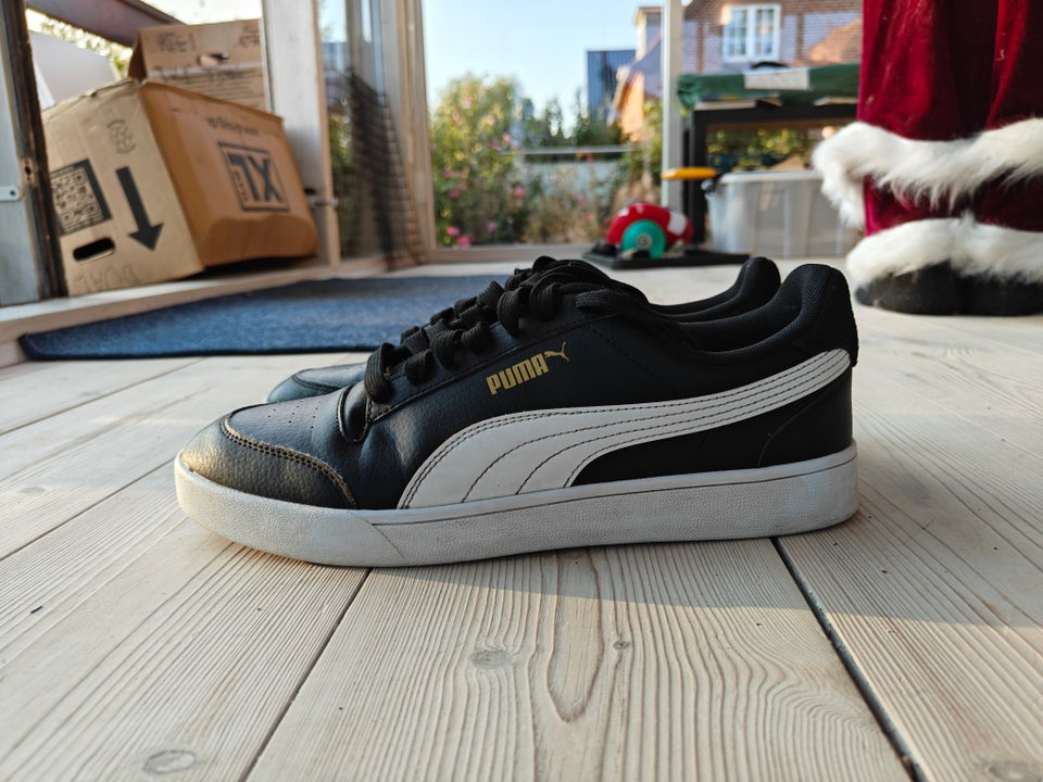 Sneakers Puma str 45