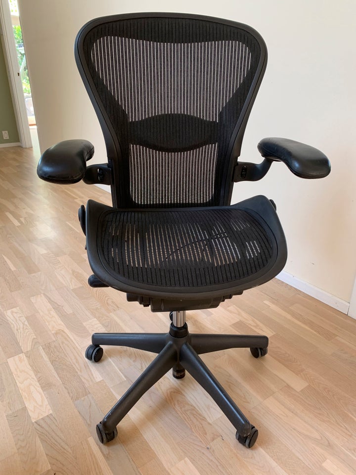 Don Chadwick Herman Miller Aeron