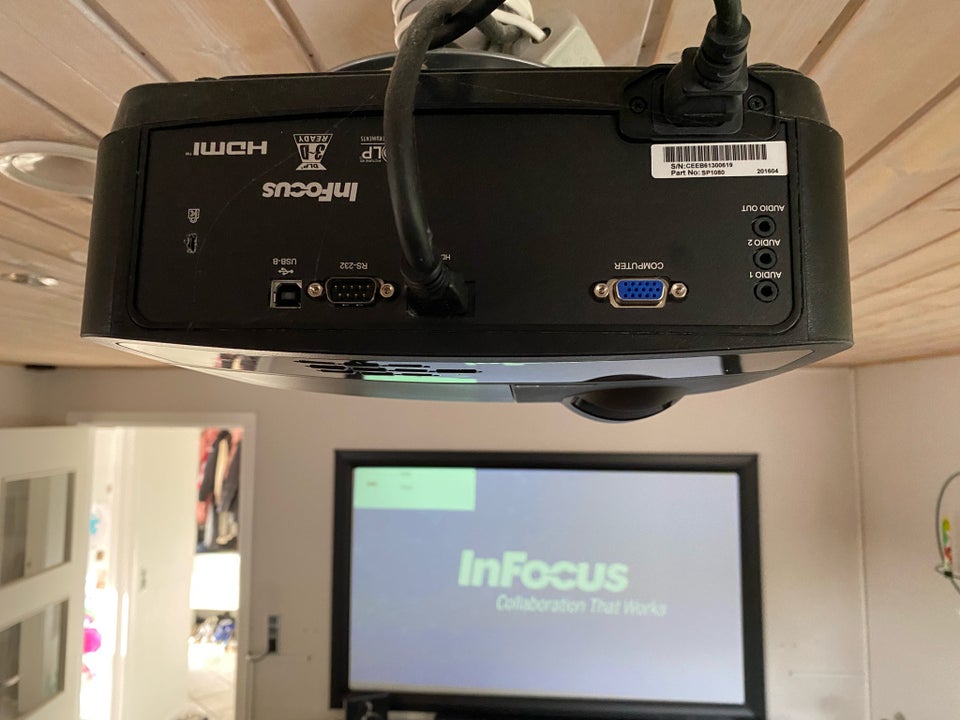 Projektor INFOCUS SP1080