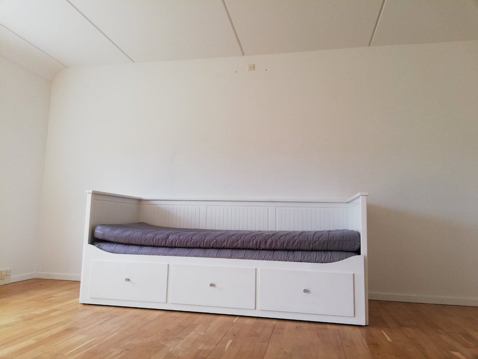 Sovesofa IKEA Hemnes