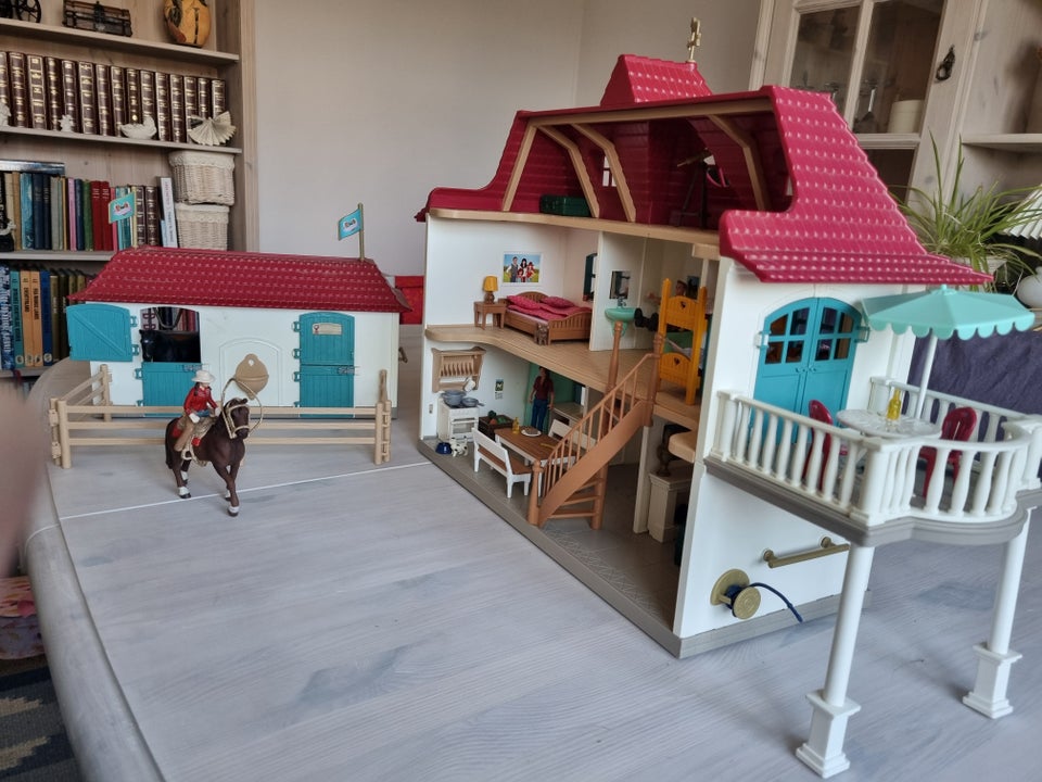 Dukkehus, Schleich horse club