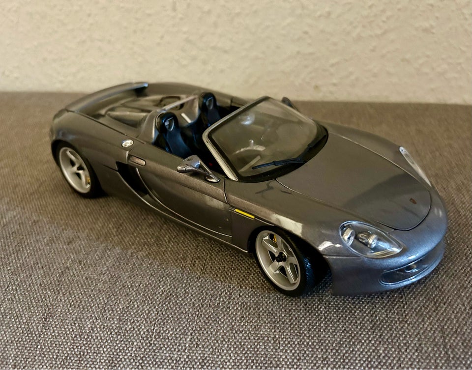 Modelbil, Porsche Carrera GT,