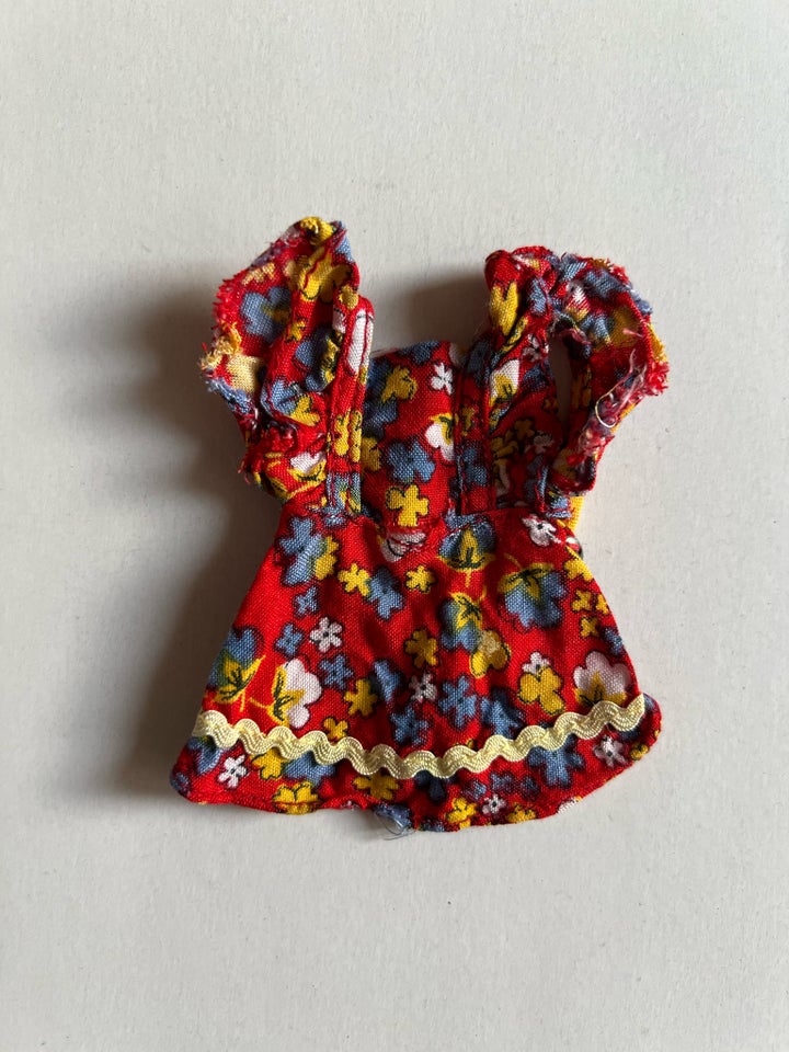 Barbie Daisy Meadow Sweet dress