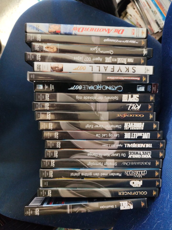 19 James Bond film DVD action