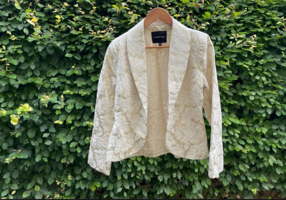 Blazer, str. 38, Ilse Jacobsen