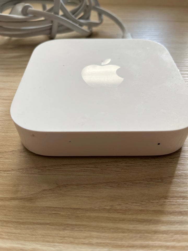 Router Apple God