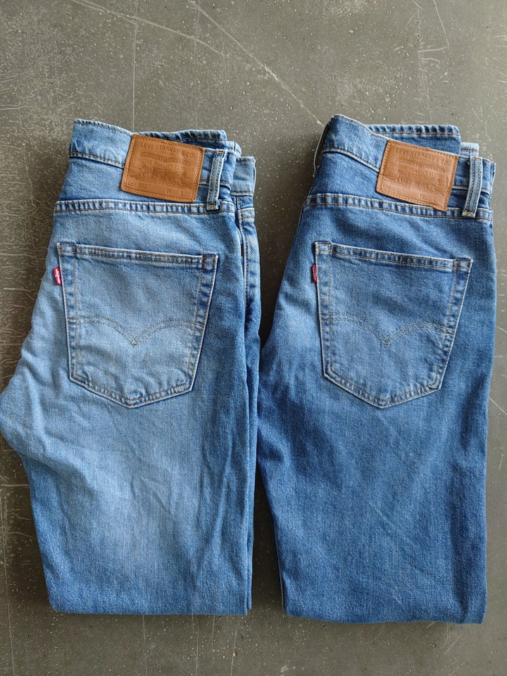 Jeans Levis str 30