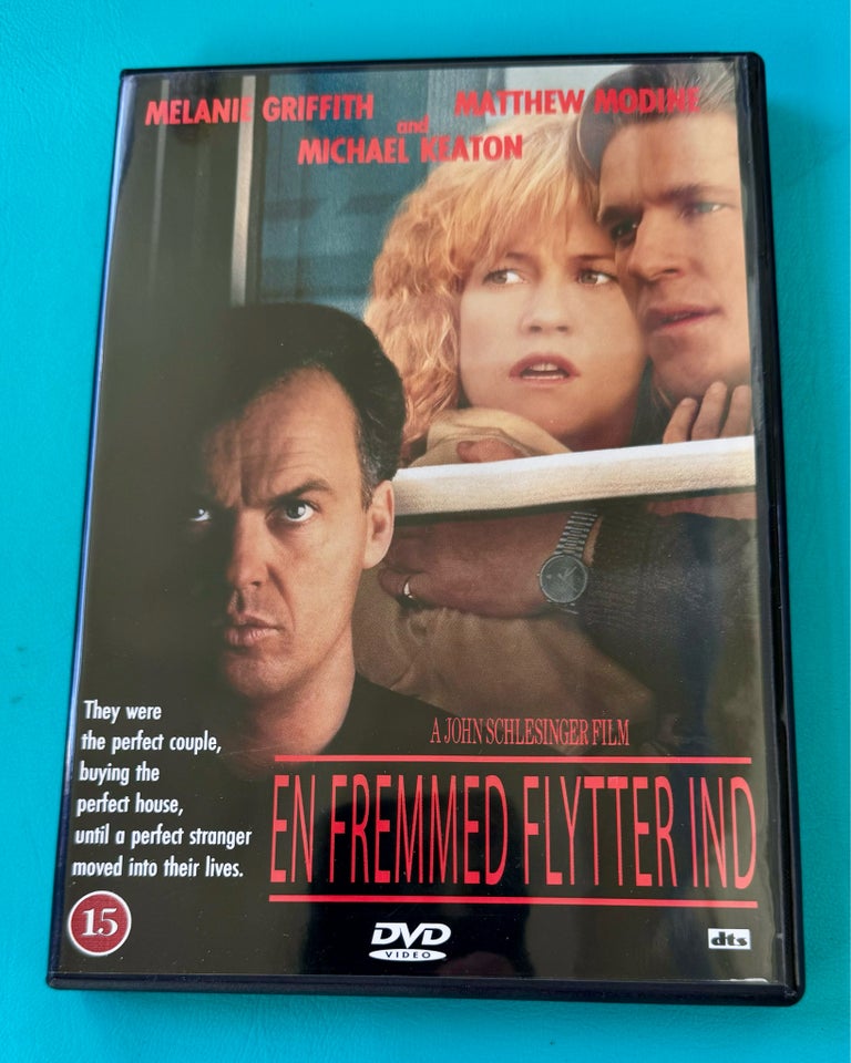 En fremmed flytter ind, DVD,