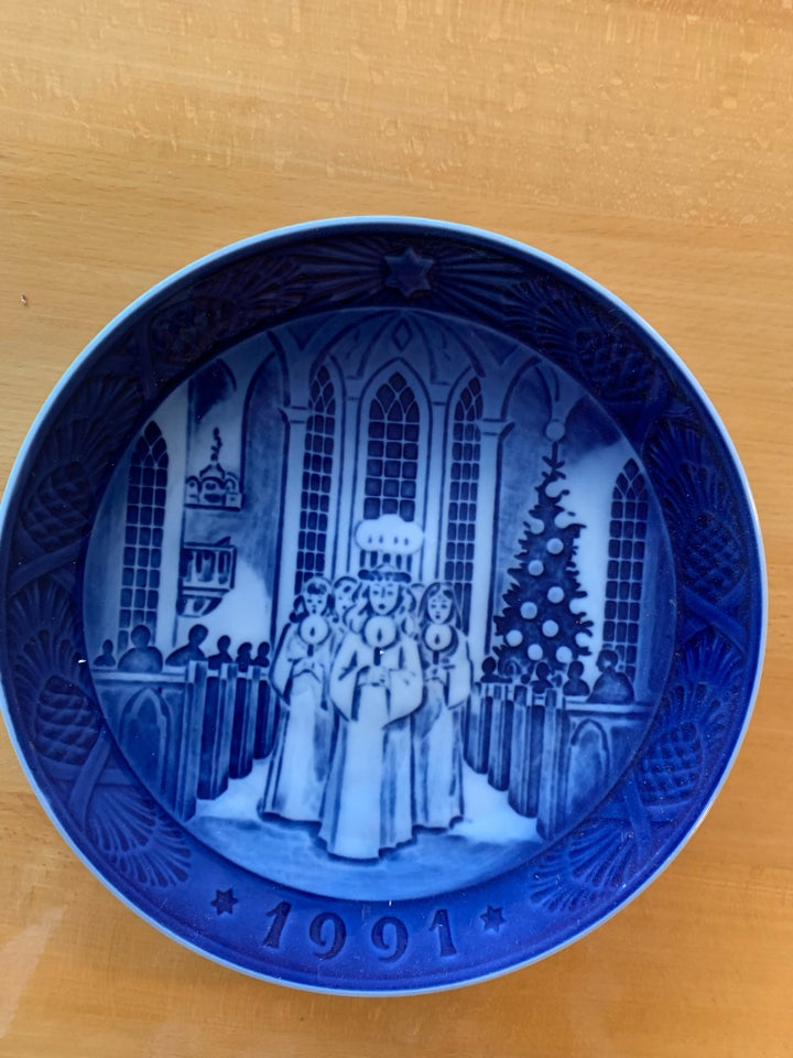 Porcelæn, Juleplatter 1991, Royal