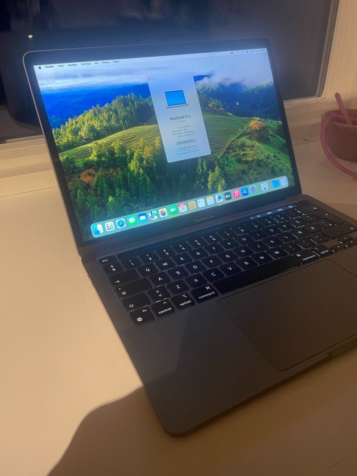 MacBook Pro, 13" M2-CHIP / 256 GB SSD