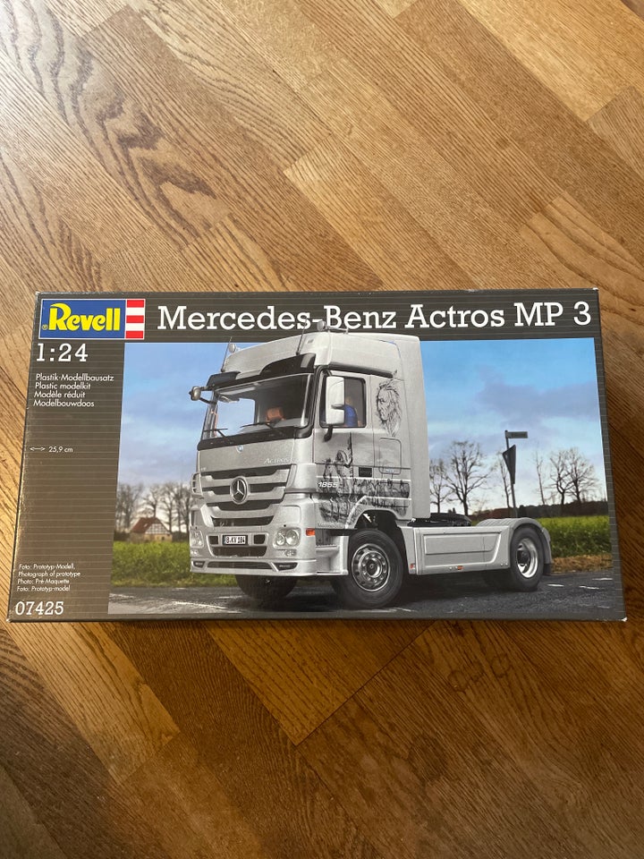 Byggesæt, Revell Mercedes-Benz