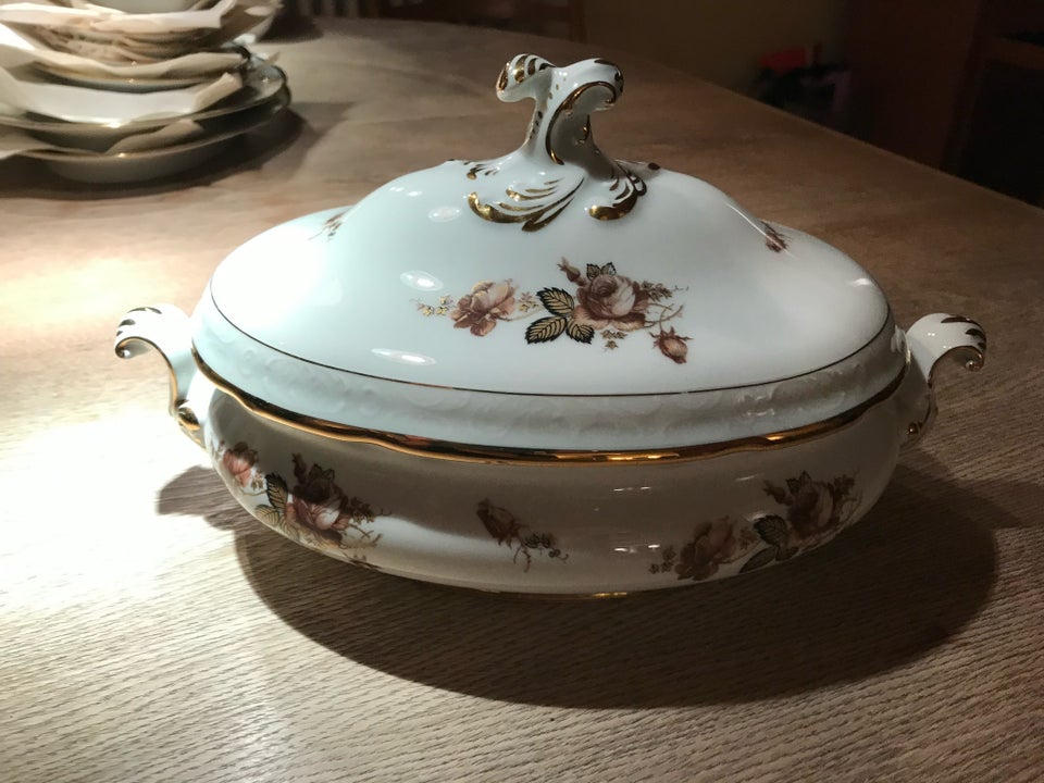 Porcelæn Stel 110 dele Royal