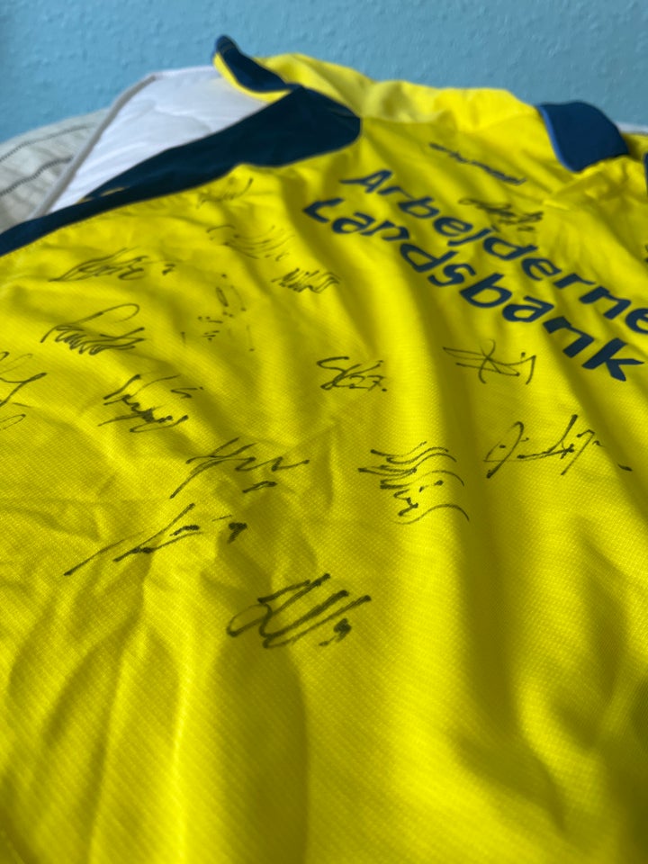 T-shirt, Brøndbytrøje med