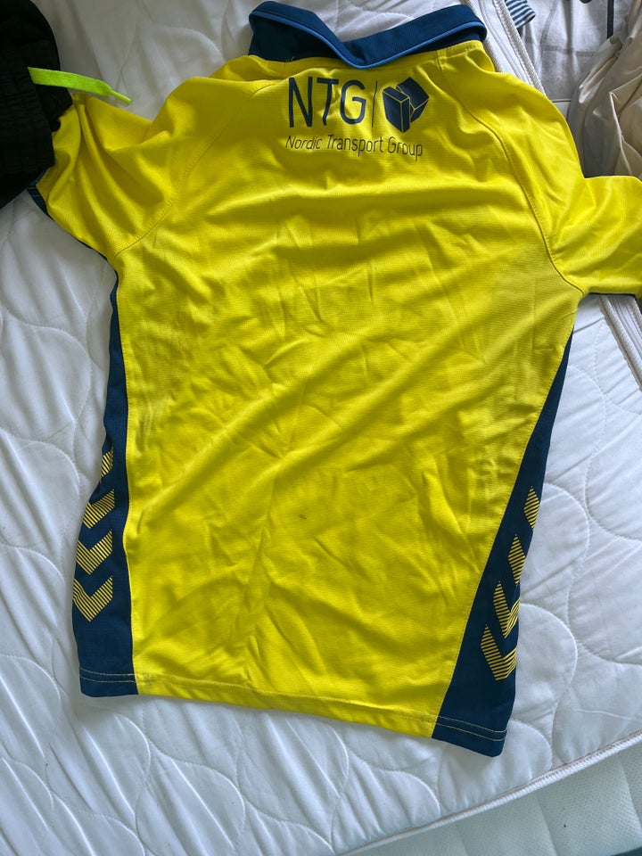 T-shirt, Brøndbytrøje med