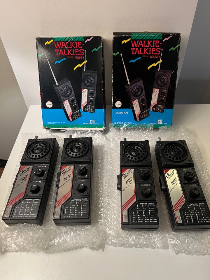 Walkie-Talkie, Walkie Talkie,