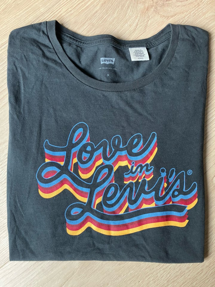 T-shirt, Levis, str. 38