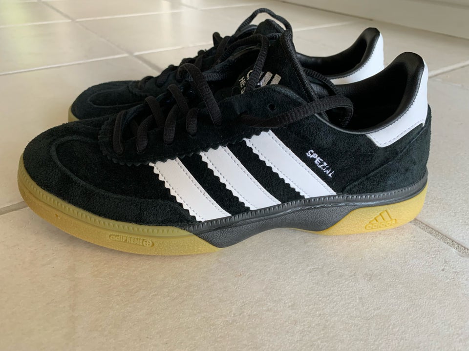 Sneakers, str. 38, Adidas