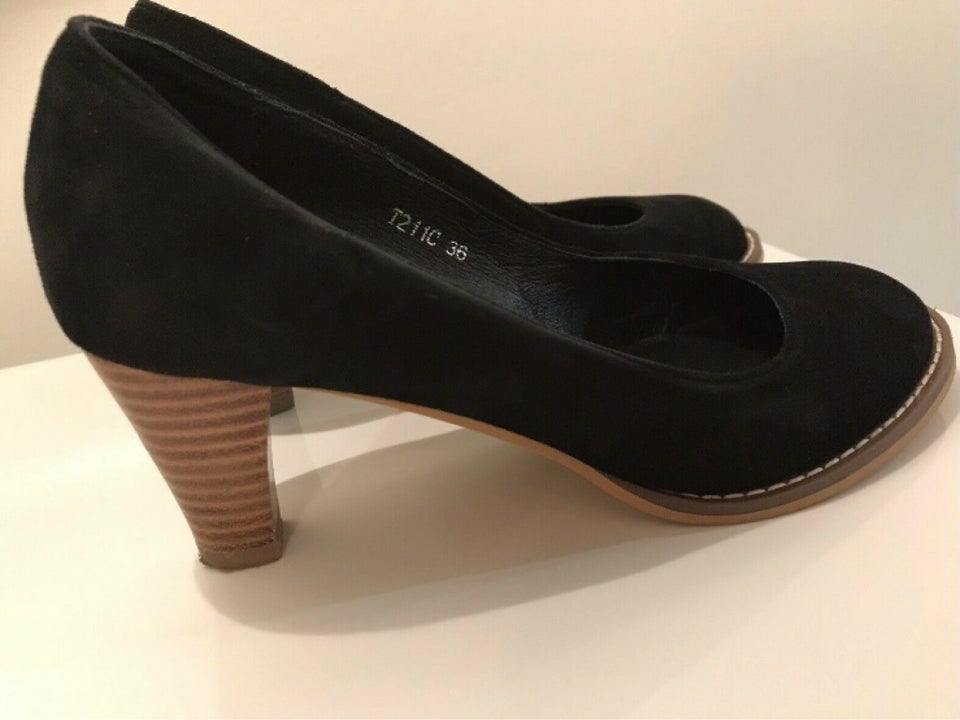 Pumps, str. 36, Sofie Schnoor