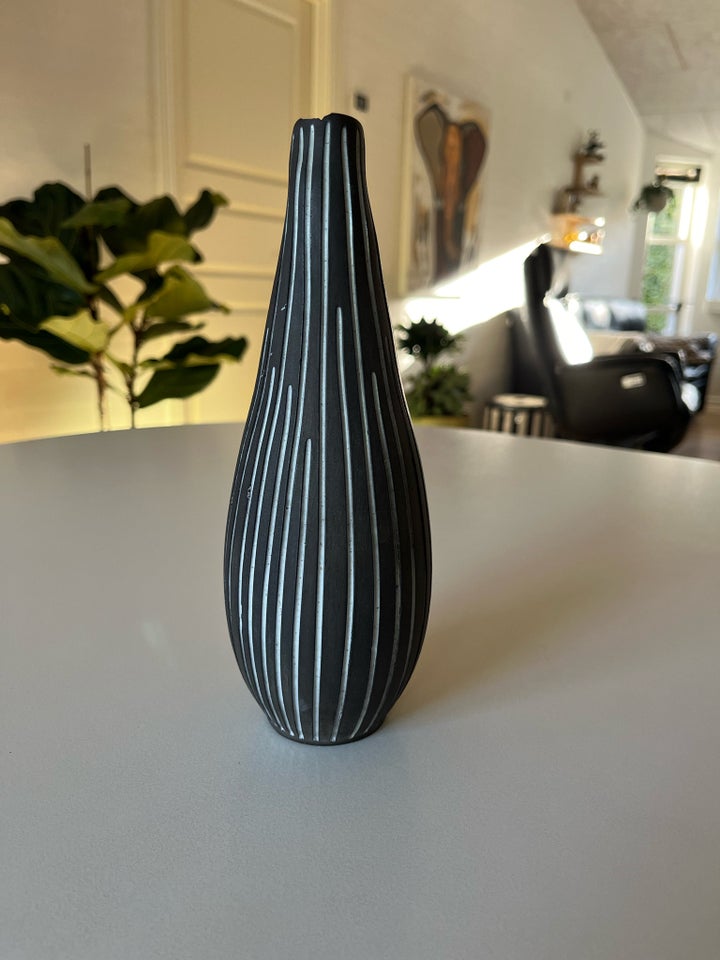 Vase, Helge Østerberg